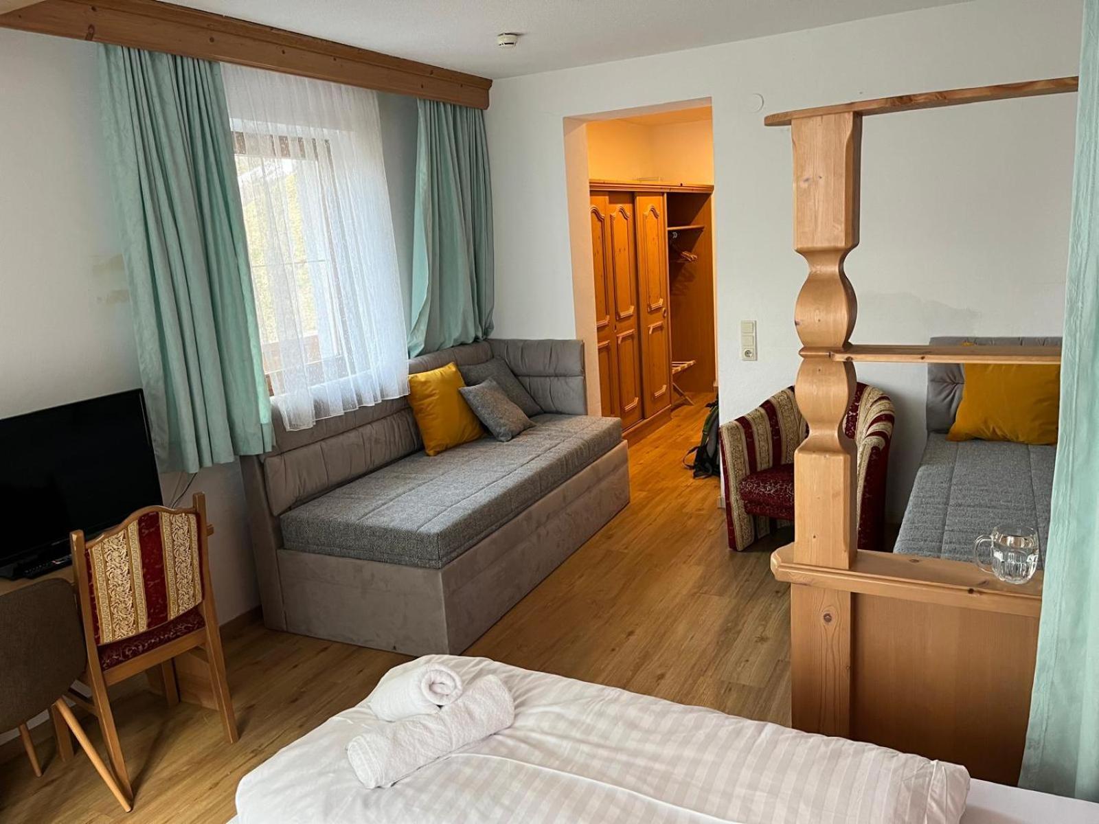 Tieflehner Hof Aparthotel St. Leonhard im Pitztal Exterior foto